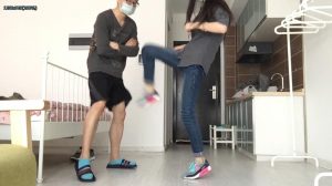 【活力诗蔓】(运动榨汁）诗蔓校花系列5-5诗蔓新百伦狂踢榨汁