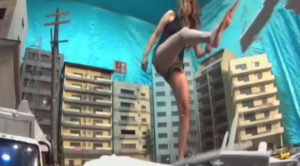 GTS-美女高跟皮靴粉碎城市,人类放到靴子里踩死-97LZTD-35403